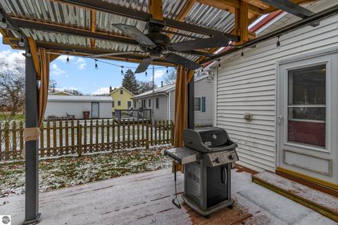 129 E Cottage, Shepherd, MI 48883 photo 25