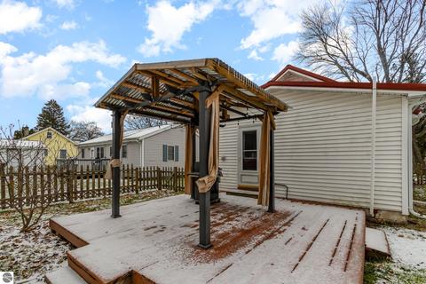 129 E Cottage, Shepherd, MI 48883 photo 22