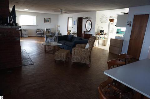 985 Crescent Ave, Au Gres, MI 48703 photo 25