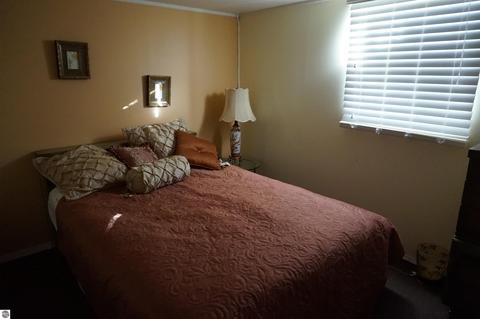 985 Crescent Ave, Au Gres, MI 48703 photo 36