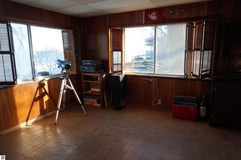 985 Crescent Ave, Au Gres, MI 48703 photo 27