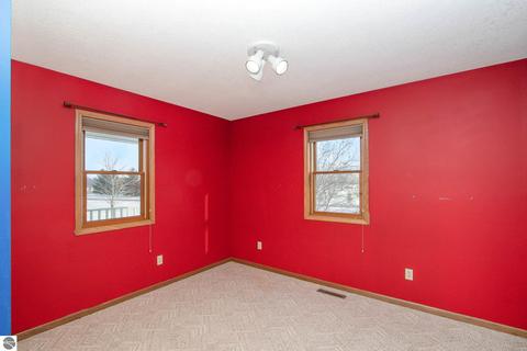 772 E Pickard Rd, Mount Pleasant, MI 48858 photo 11