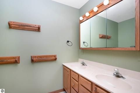 772 E Pickard Rd, Mount Pleasant, MI 48858 photo 18