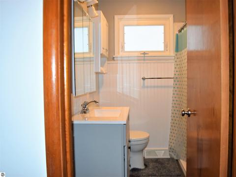 118 Dearing Dr, Shepherd, MI 48883 photo 21