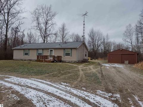 1548 Swenson Rd, Au Gres, MI 48703 photo 1