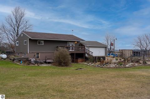 7522 W Blanchard Rd, Blanchard, MI 49310 photo 3