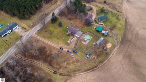 7522 W Blanchard Rd, Blanchard, MI 49310 photo 40