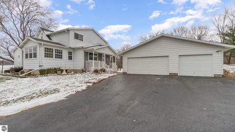 1860 N State Rd, Ithaca, MI 48847 photo 1