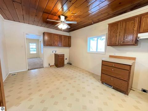 240 E Wright Ave, Shepherd, MI 48883 photo 10
