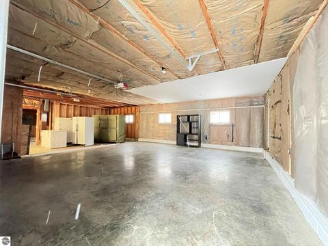 240 E Wright Ave, Shepherd, MI 48883 photo 5