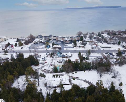 99 Fleming St, Saint Ignace, MI 49781 photo 9