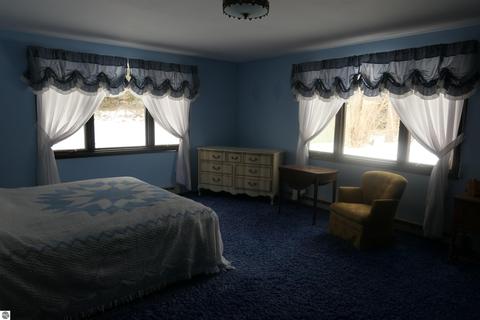 99 Fleming St, Saint Ignace, MI 49781 photo 22