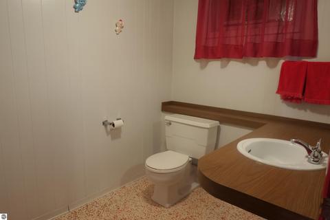 99 Fleming St, Saint Ignace, MI 49781 photo 38