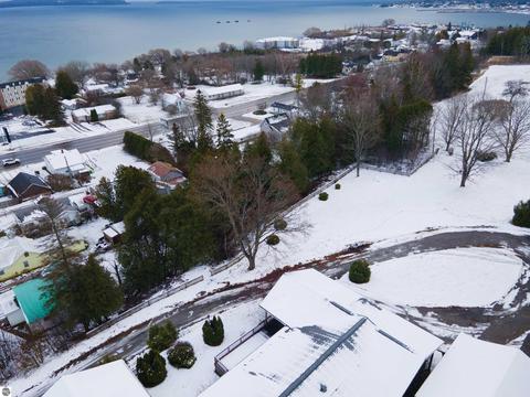 99 Fleming St, Saint Ignace, MI 49781 photo 8