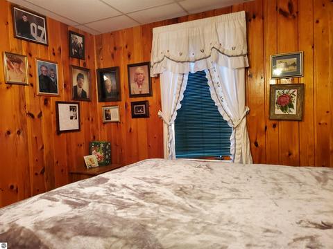 406 E Main, Hale, MI 48739 photo 13