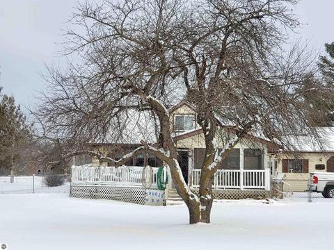 406 E Main, Hale, MI 48739 photo 1