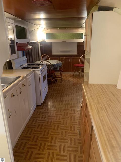4158 Clinton, Harrison, MI 48625 photo 14