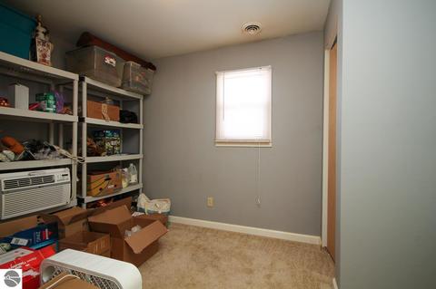 2131 Harper Dr, Harrison, MI 48625 photo 29