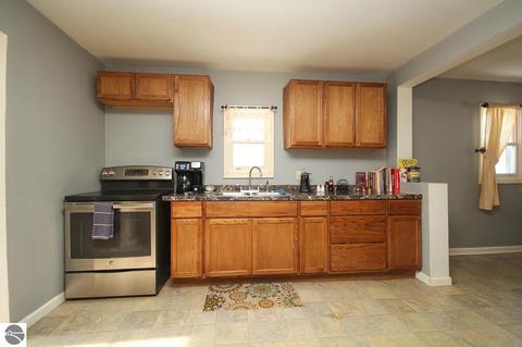 2131 Harper Dr, Harrison, MI 48625 photo 13