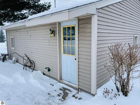 320 Pine St, Manton, MI 49663 photo 9