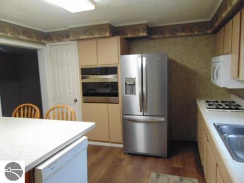 511 N Ithaca St, Ithaca, MI 48847 photo 16