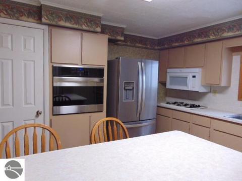 511 N Ithaca St, Ithaca, MI 48847 photo 14