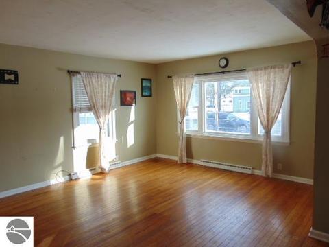 601 E Center St, Ithaca, MI 48847 photo 36