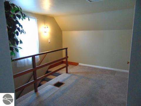601 E Center St, Ithaca, MI 48847 photo 22