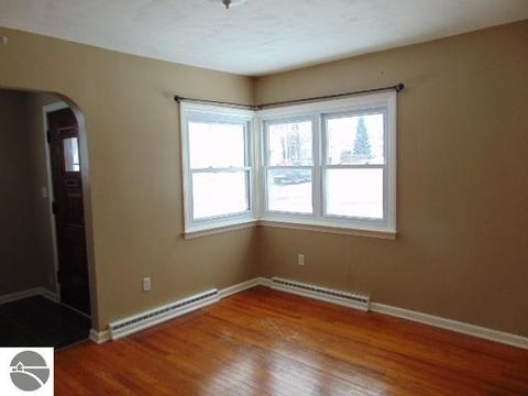 601 E Center St, Ithaca, MI 48847 photo 35