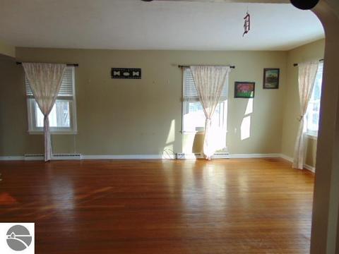 601 E Center St, Ithaca, MI 48847 photo 37