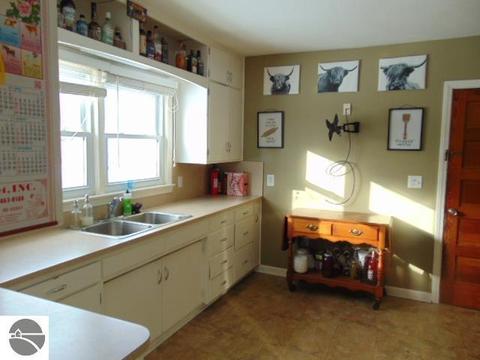 601 E Center St, Ithaca, MI 48847 photo 15