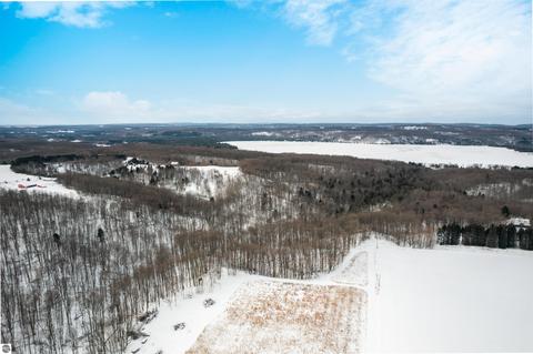 1641 E April Rd, Cedar, MI 49621 photo 36