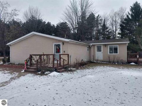 3901 S M-65, Turner, MI 48765 photo 10