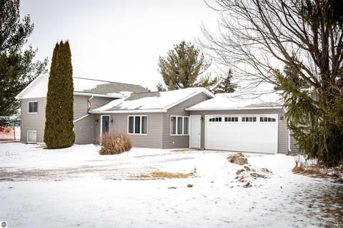 2283 E Millbrook Rd, Mount Pleasant, MI 48858 photo 18