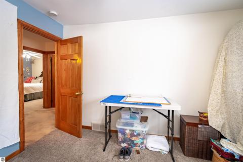 2283 E Millbrook Rd, Mount Pleasant, MI 48858 photo 10