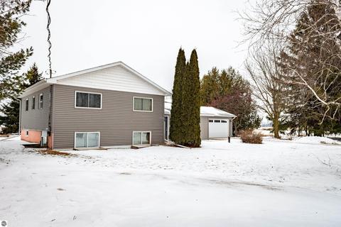 2283 E Millbrook Rd, Mount Pleasant, MI 48858 photo 21