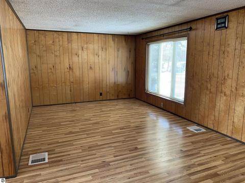 2791 W Washington Rd, Ithaca, MI 48847 photo 9