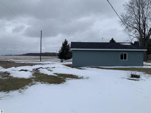 2791 W Washington Rd, Ithaca, MI 48847 photo 29