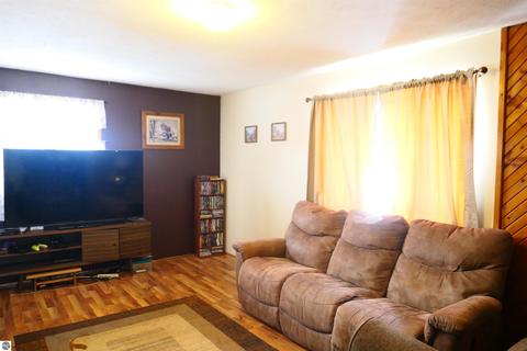 8568 S Pingree Rd, Middleton, MI 48856 photo 9