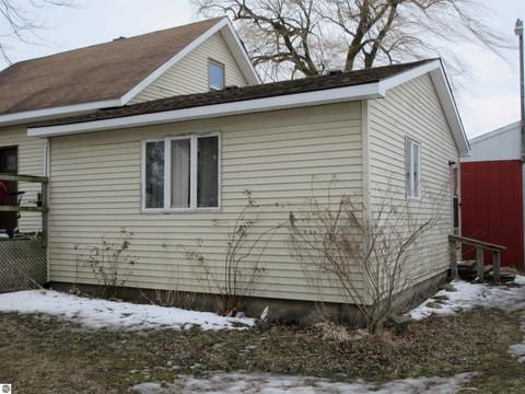 8568 S Pingree Rd, Middleton, MI 48856 photo 5