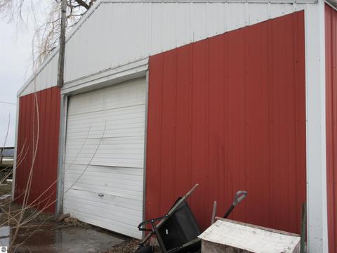 8568 S Pingree Rd, Middleton, MI 48856 photo 25