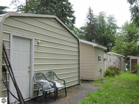 3817 Maple Ave, Lupton, MI 48635 photo 9