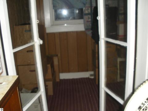 5203 Jonathon Ln, Dearborn, MI 48126 photo 17