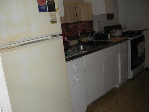 5203 Jonathon Ln, Dearborn, MI 48126 photo 7