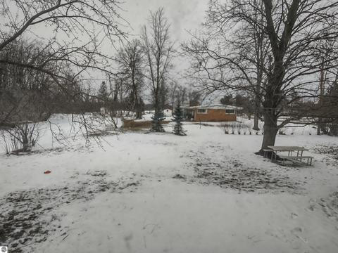 435 N Main St, Au Gres, MI 48703 photo 5