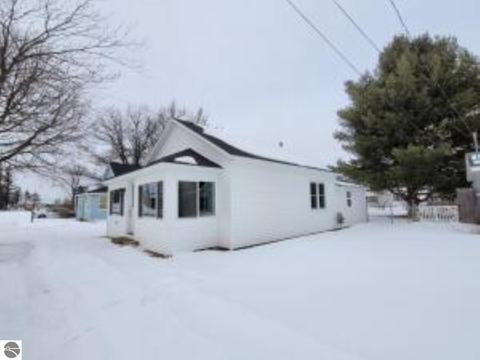 904 Park St, Grayling, MI 49738 photo 29