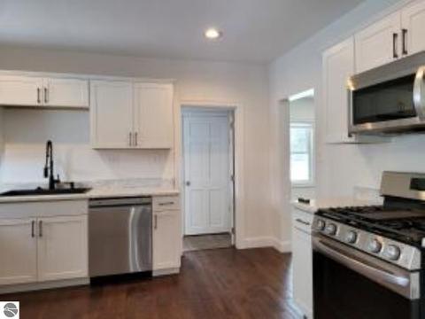 904 Park St, Grayling, MI 49738 photo 7