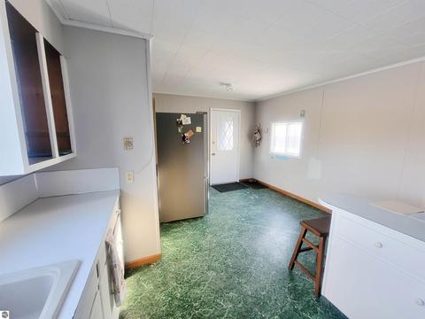 1996 E Huron Rd, Au Gres, MI 48703 photo 12