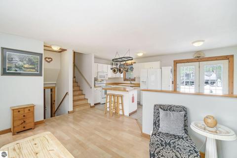 5756 Karlin Rd, Interlochen, MI 49643 photo 5