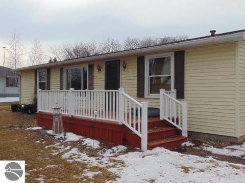 759 Norton Gibbs Dr, Ithaca, MI 48847 photo 10